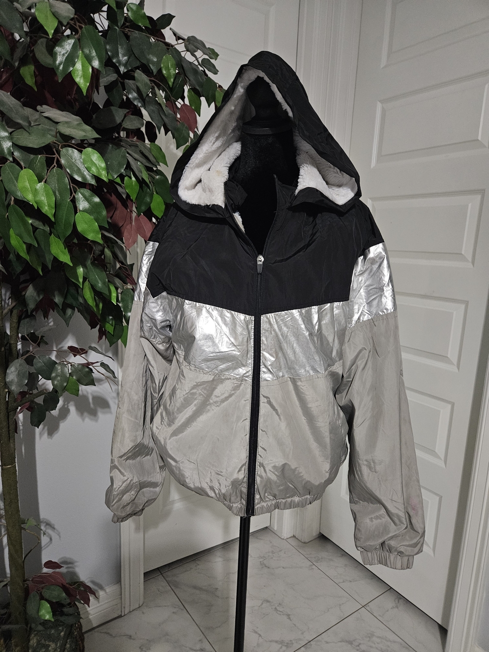Ashley By 26 International Black and Silver Hooded Puffer Jacket